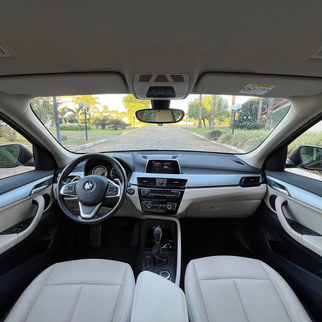 Imagem do Carro 6