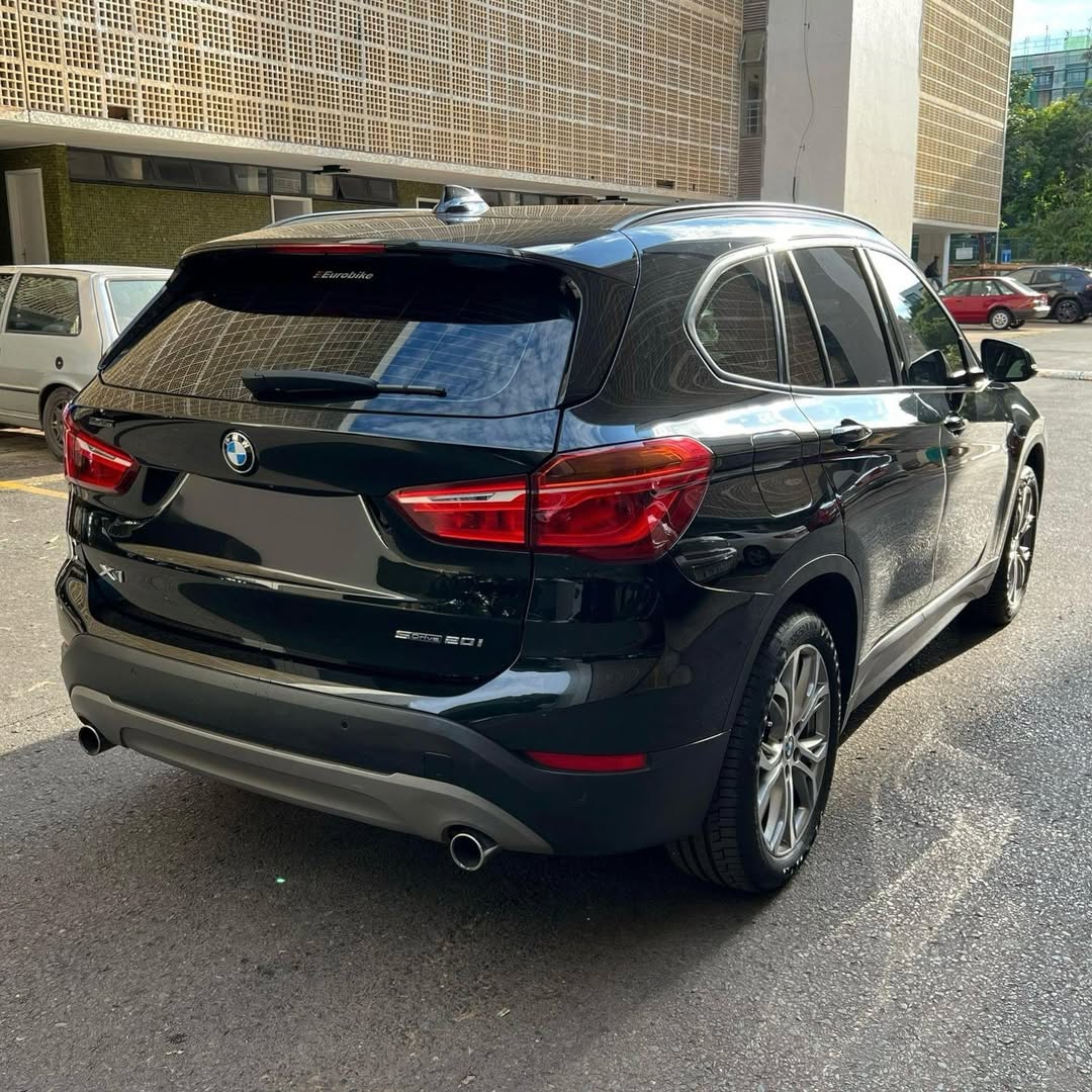Imagem do Carro 6