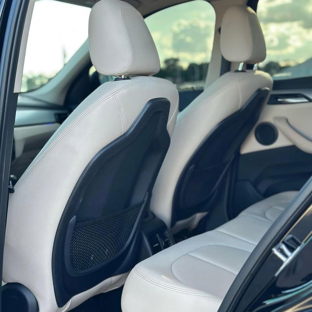 Imagem do Carro 10