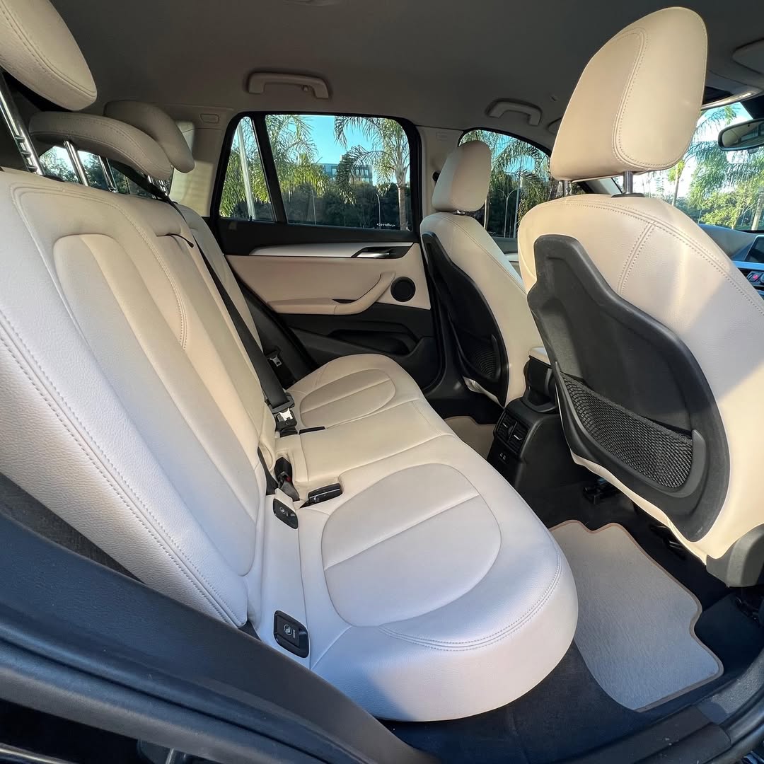 Imagem do Carro 10