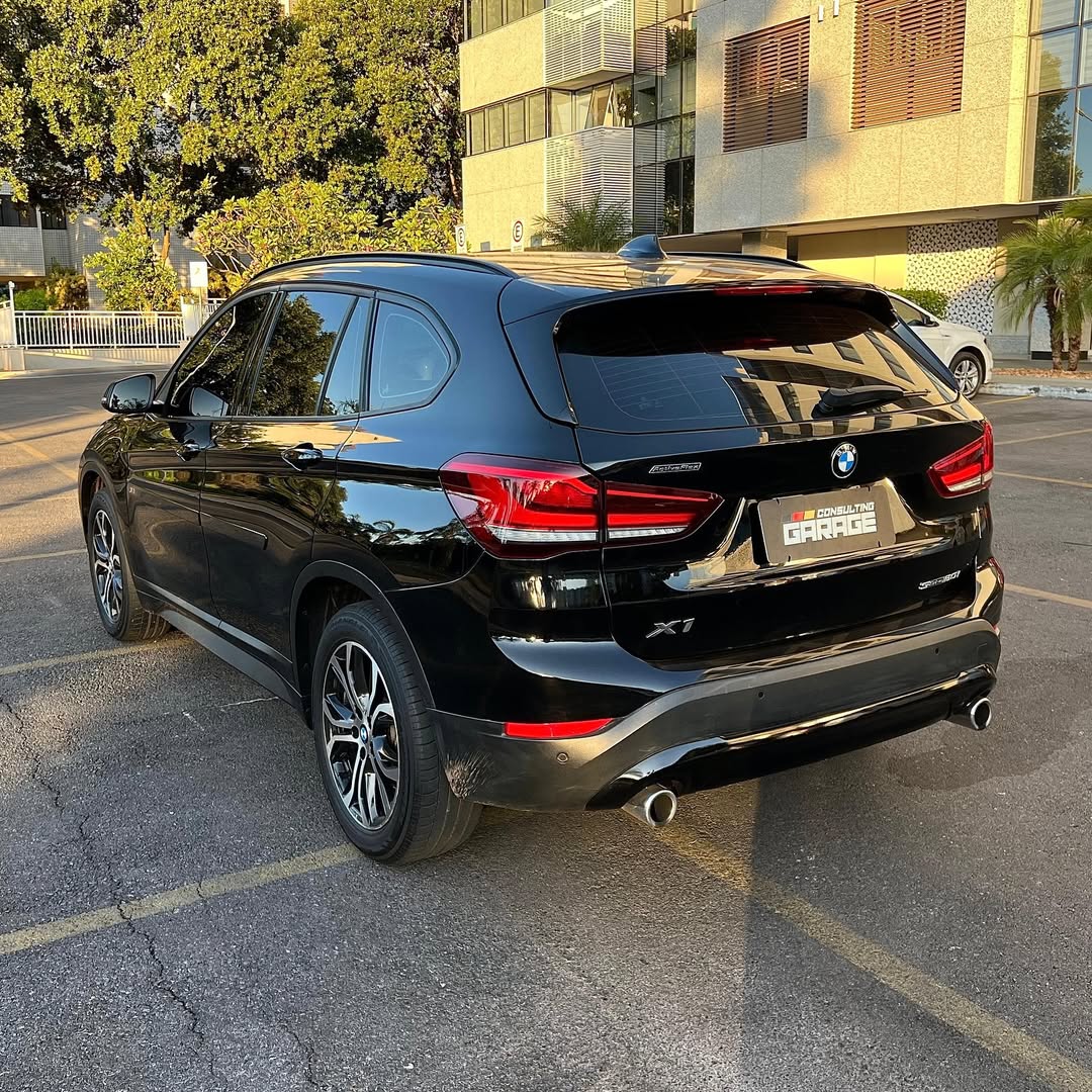 Imagem do Carro 3