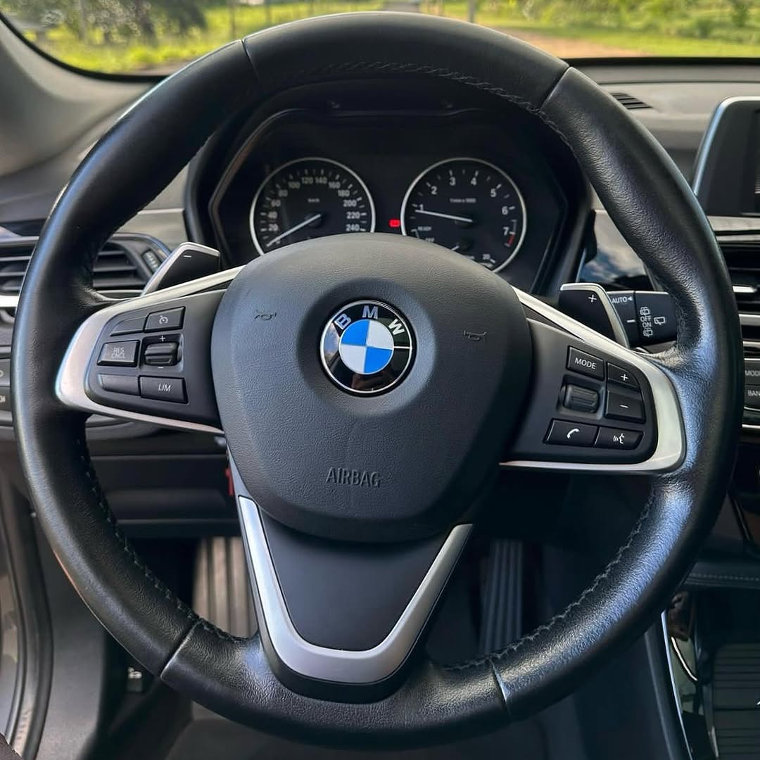 Imagem do Carro 6