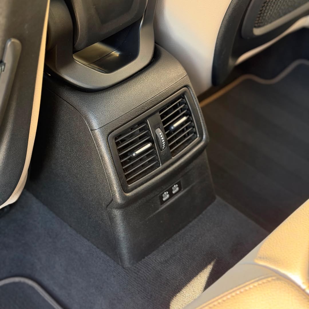 Bmw X1 sDrive20i X-Line 2020 49.840km à venda em São Paulo, Brazil - Foto 10