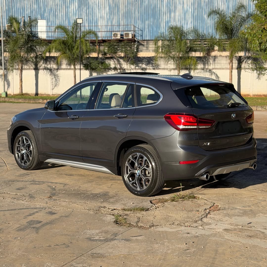 Bmw X1 sDrive20i X-Line 2020 49.840km à venda em São Paulo, Brazil - Foto 3