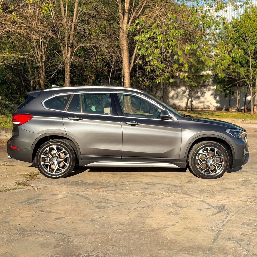Bmw X1 sDrive20i X-Line 2020 49.840km à venda em São Paulo, Brazil - Foto 4