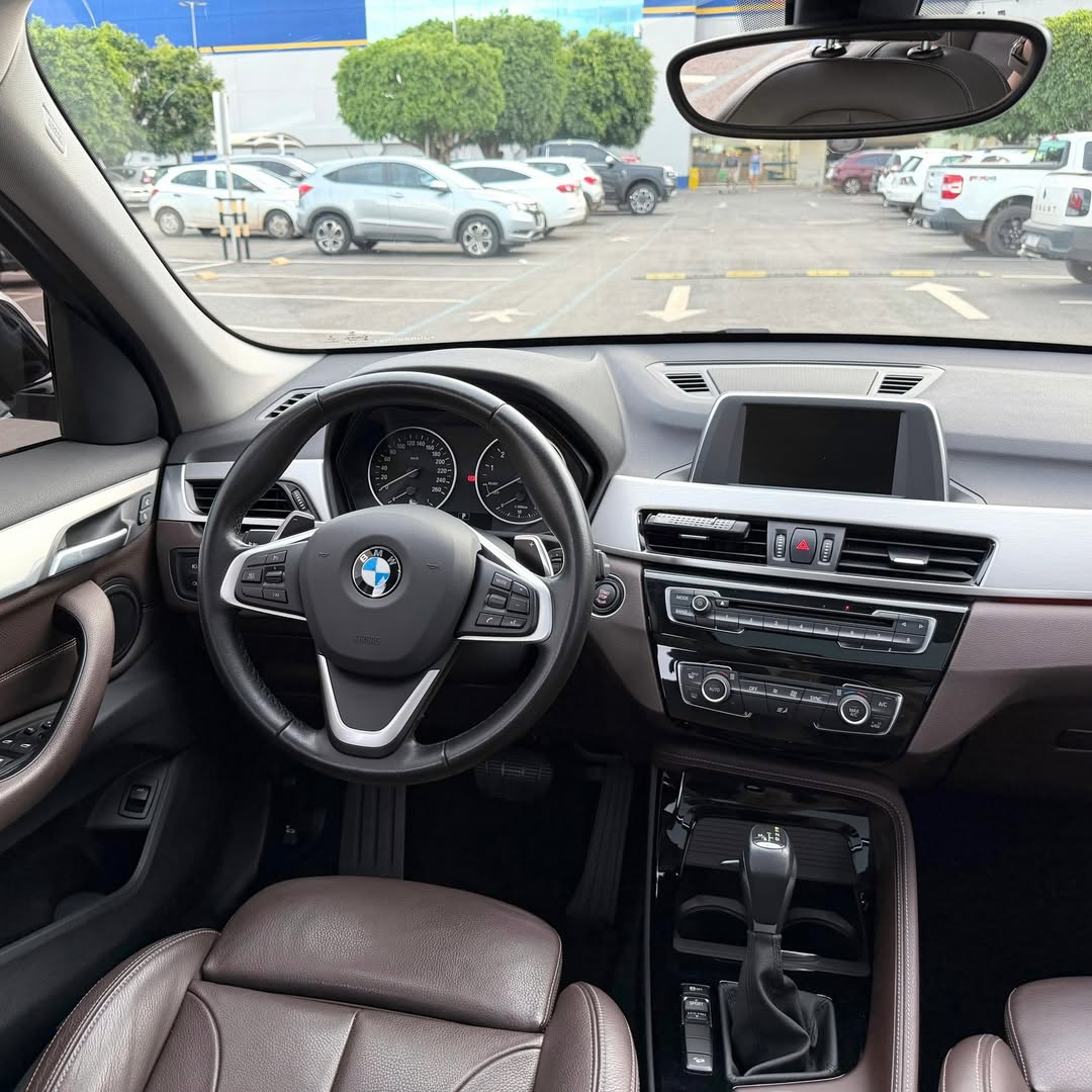 Bmw X1 xDrive25i Active Flex 2018 à venda em Brasília, District Federal, Brazil - Foto 7