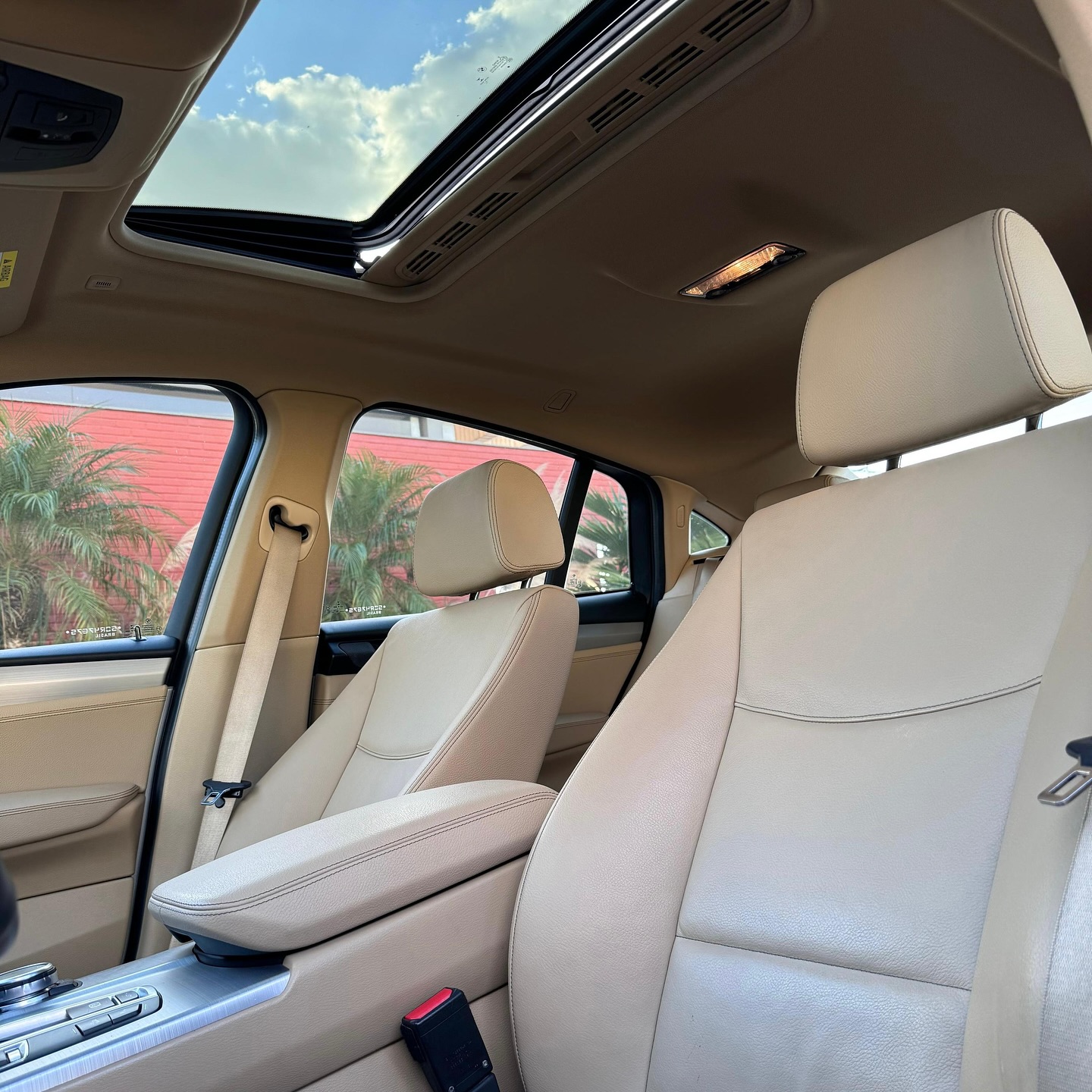 Imagem do Carro 7