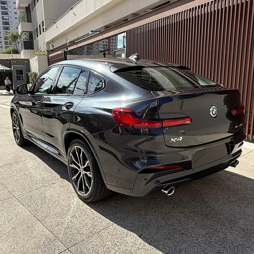 Imagem do Carro 5