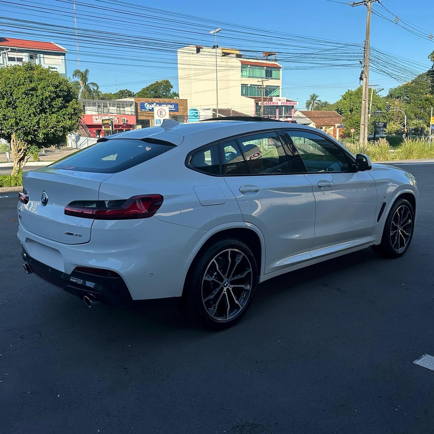 Imagem do Carro 6