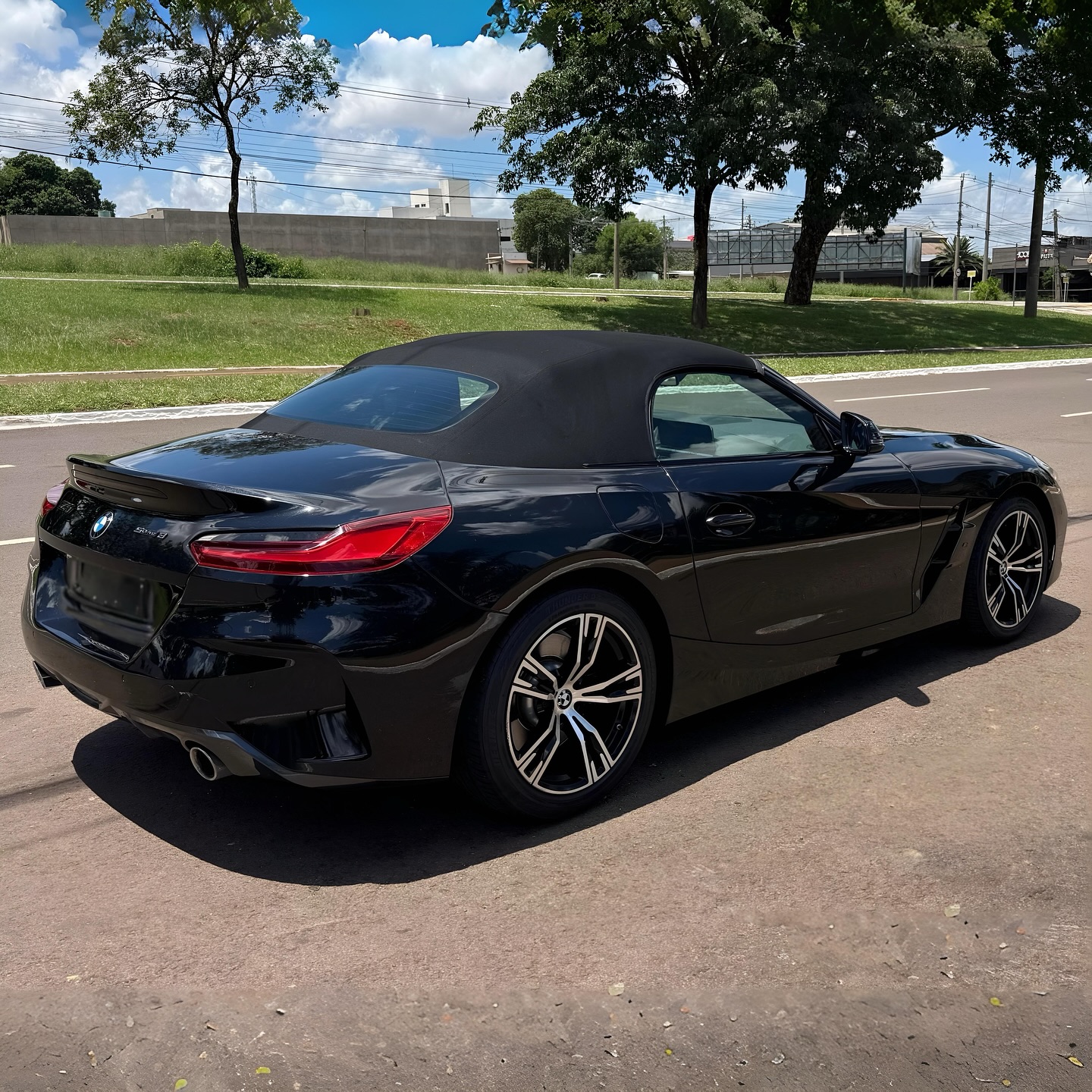 Imagem do Carro 6