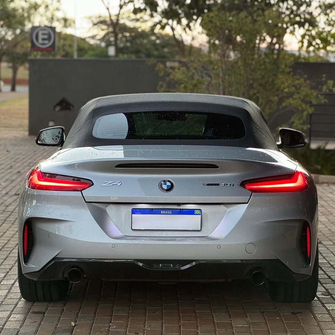 Imagem do Carro 6