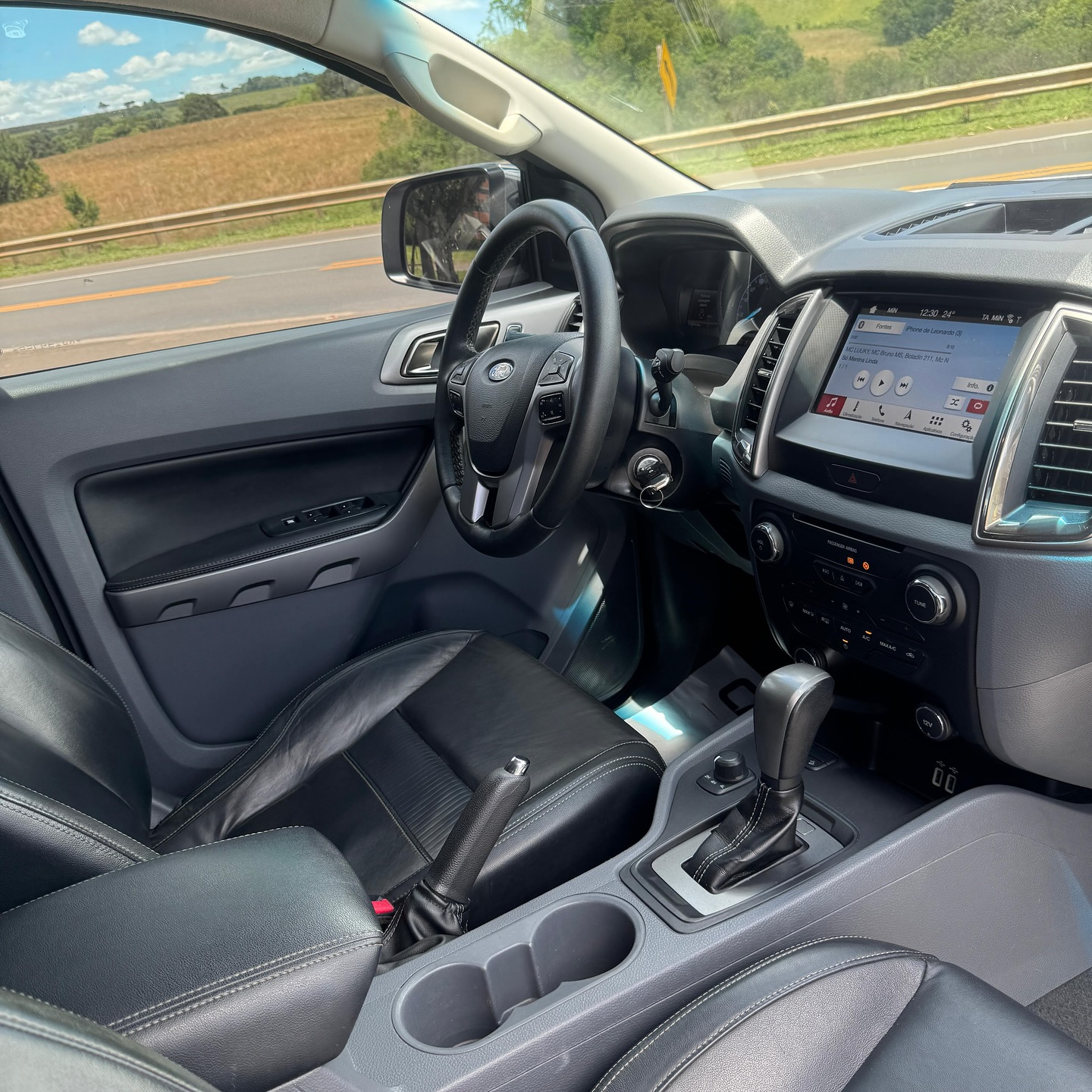 Imagem do Carro 8