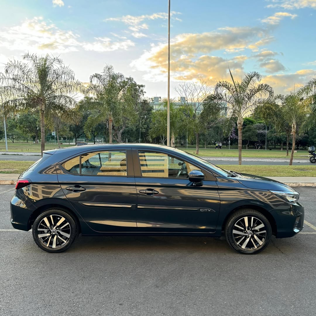 Imagem do Carro 5