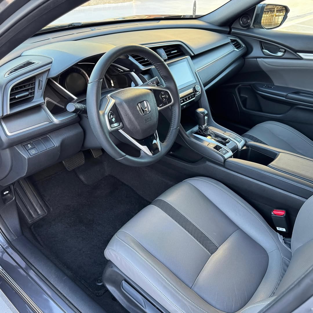 Imagem do Carro 8