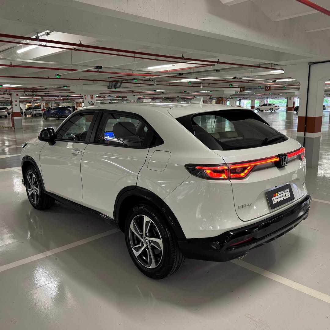 Honda HR-V Touring 2025 à venda em Brasília, District Federal, Brazil - Foto 3