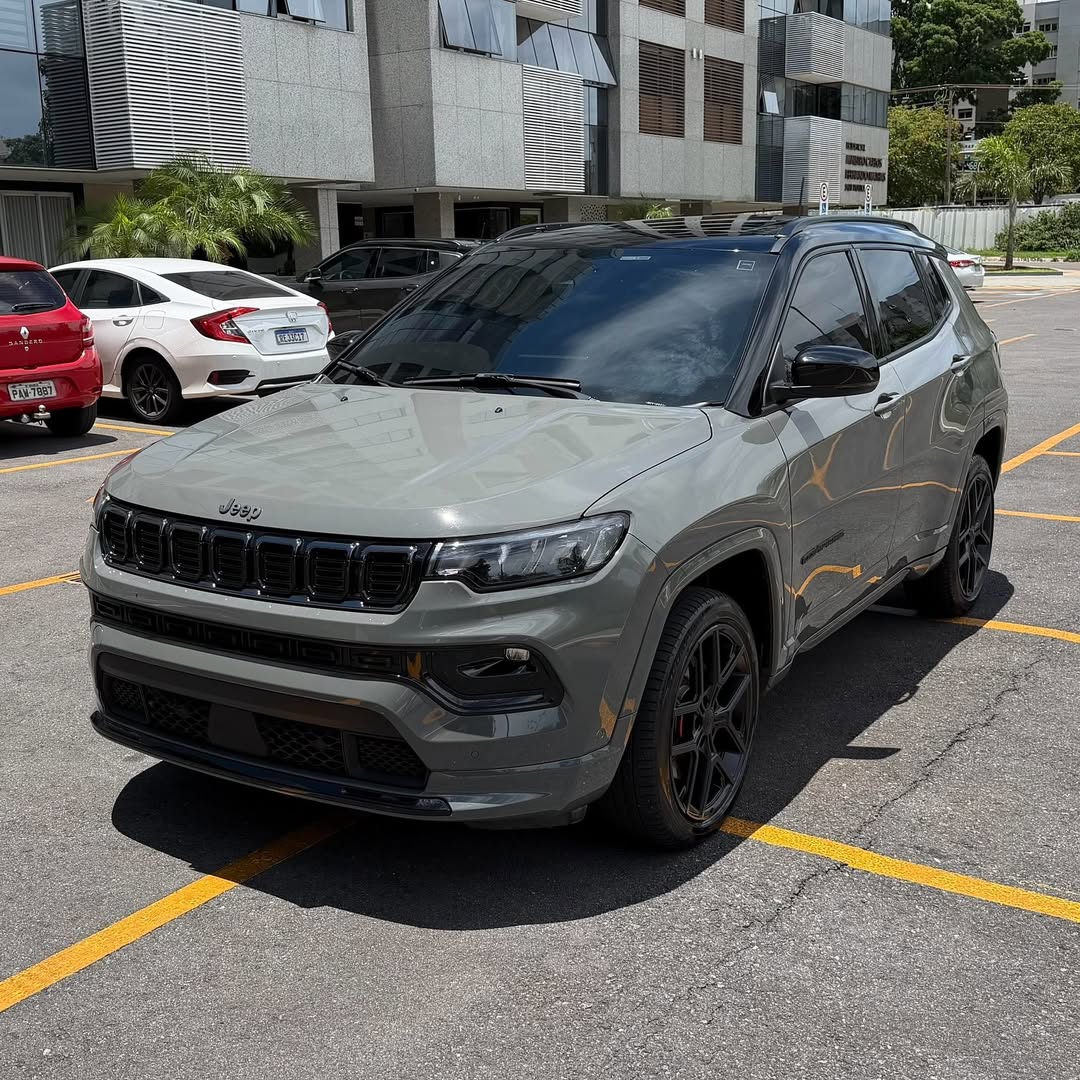 Jeep Compass Blackhawk (272cv) 2025 à venda em Brasília, District Federal, Brazil - Foto 2