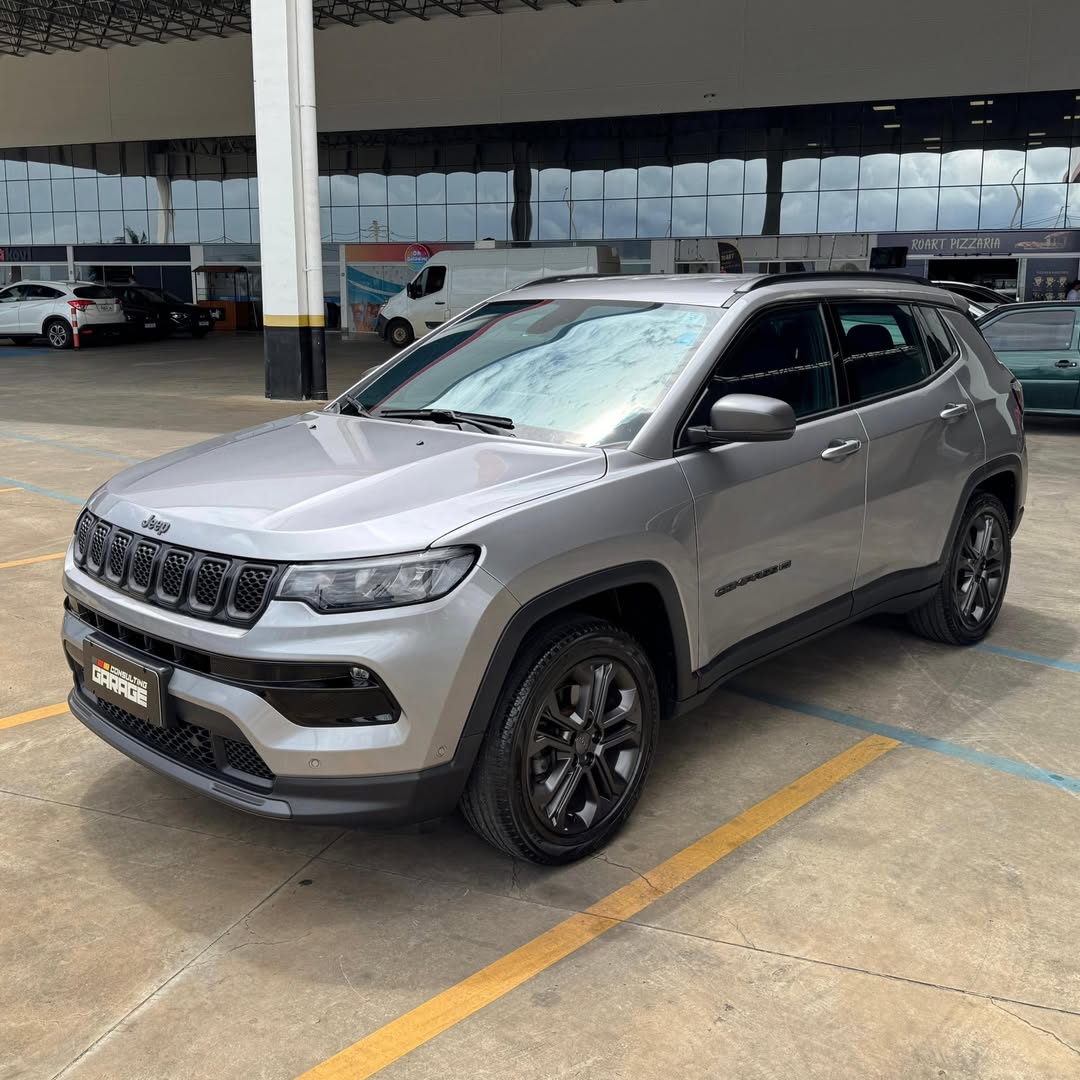 Jeep Compass Longitude 80 anos 2022 à venda em Brasília, District Federal, Brazil - Foto 2