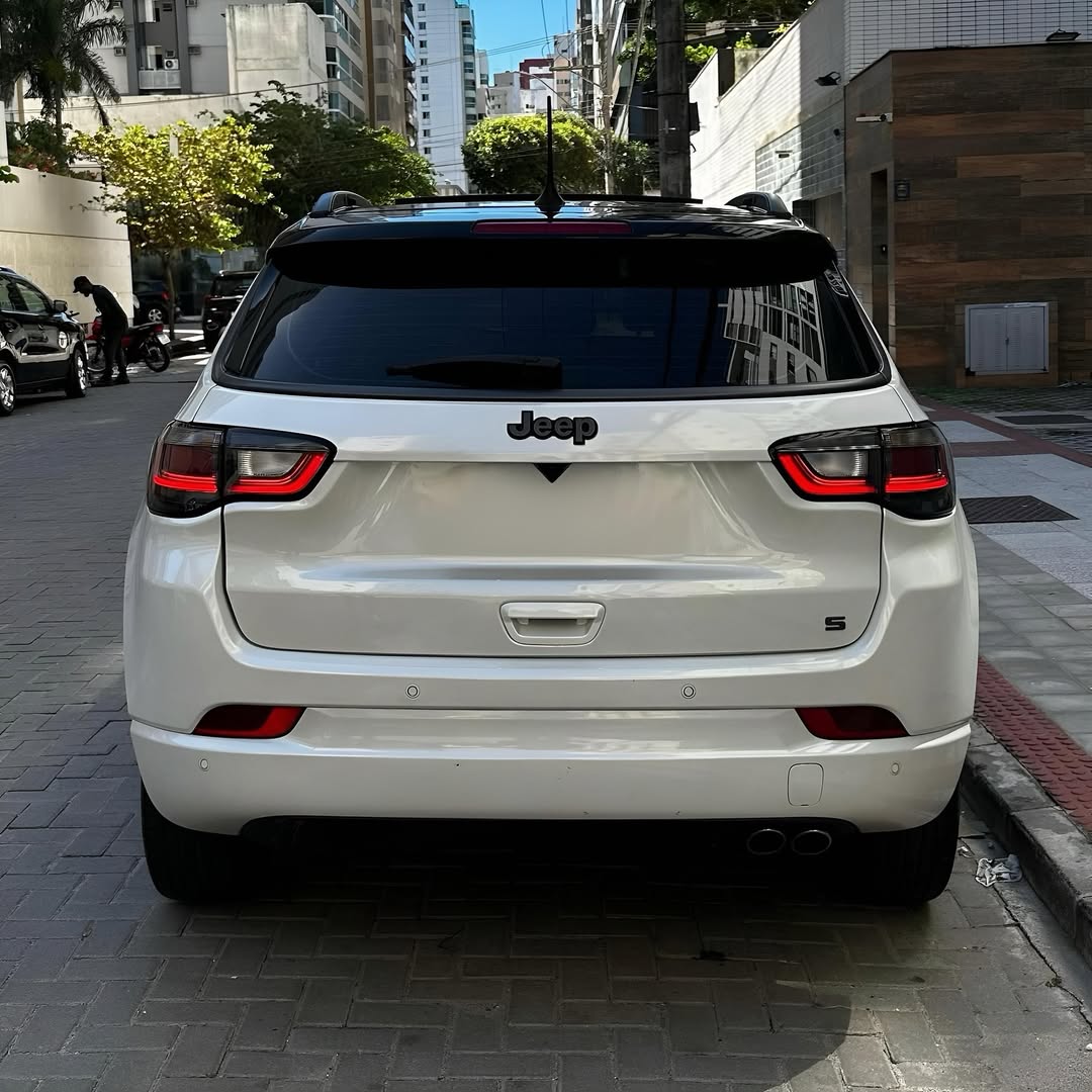 Imagem do Carro 5