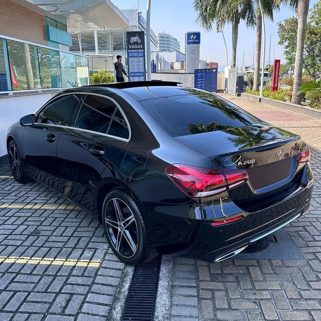 Imagem do Carro 5
