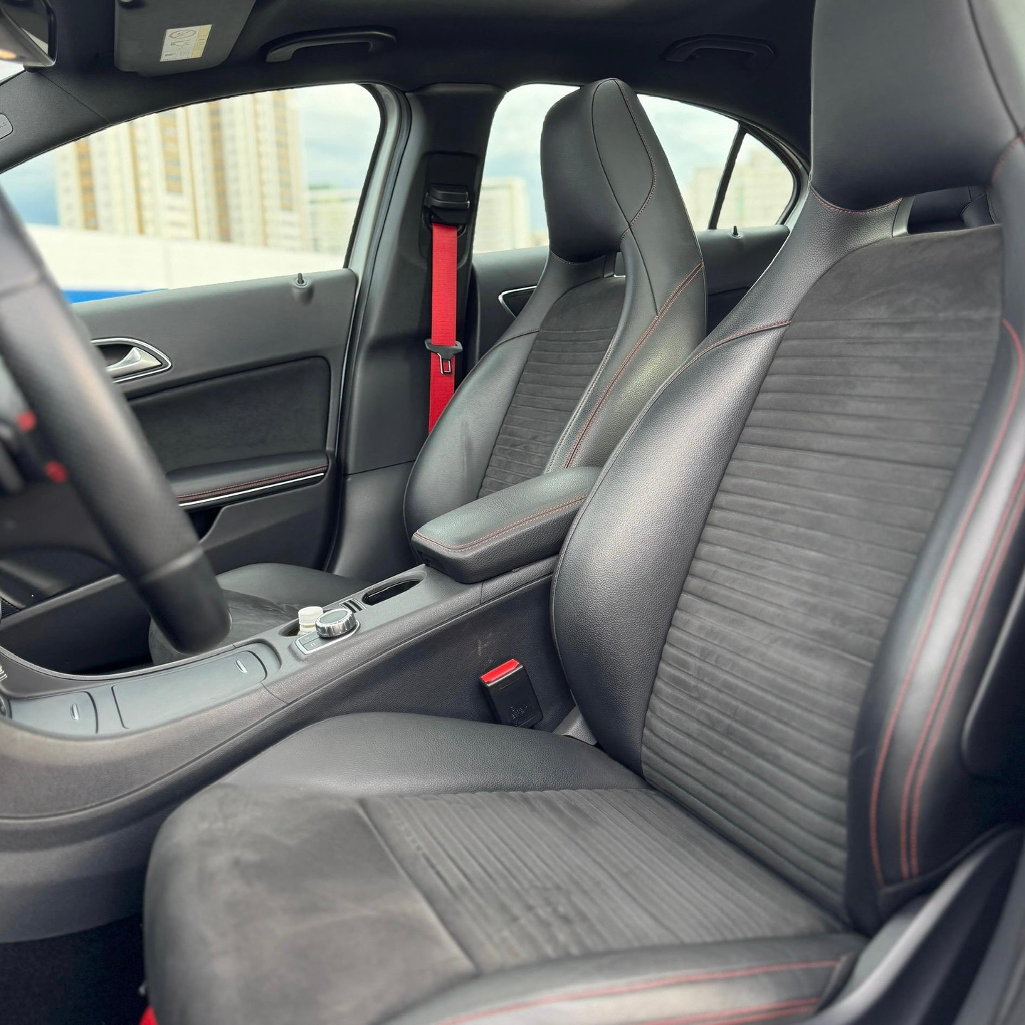 Imagem do Carro 9