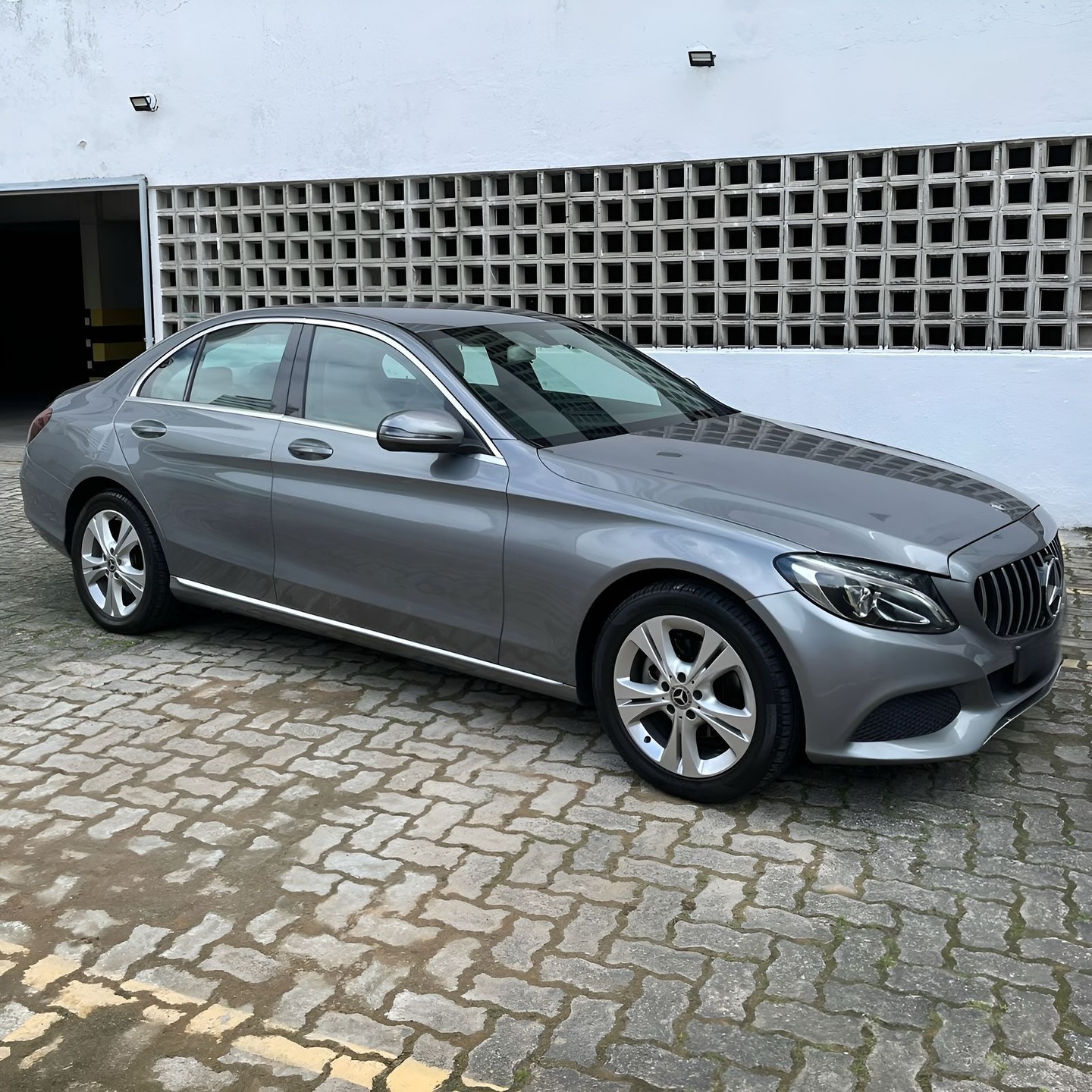 Imagem do Carro 5