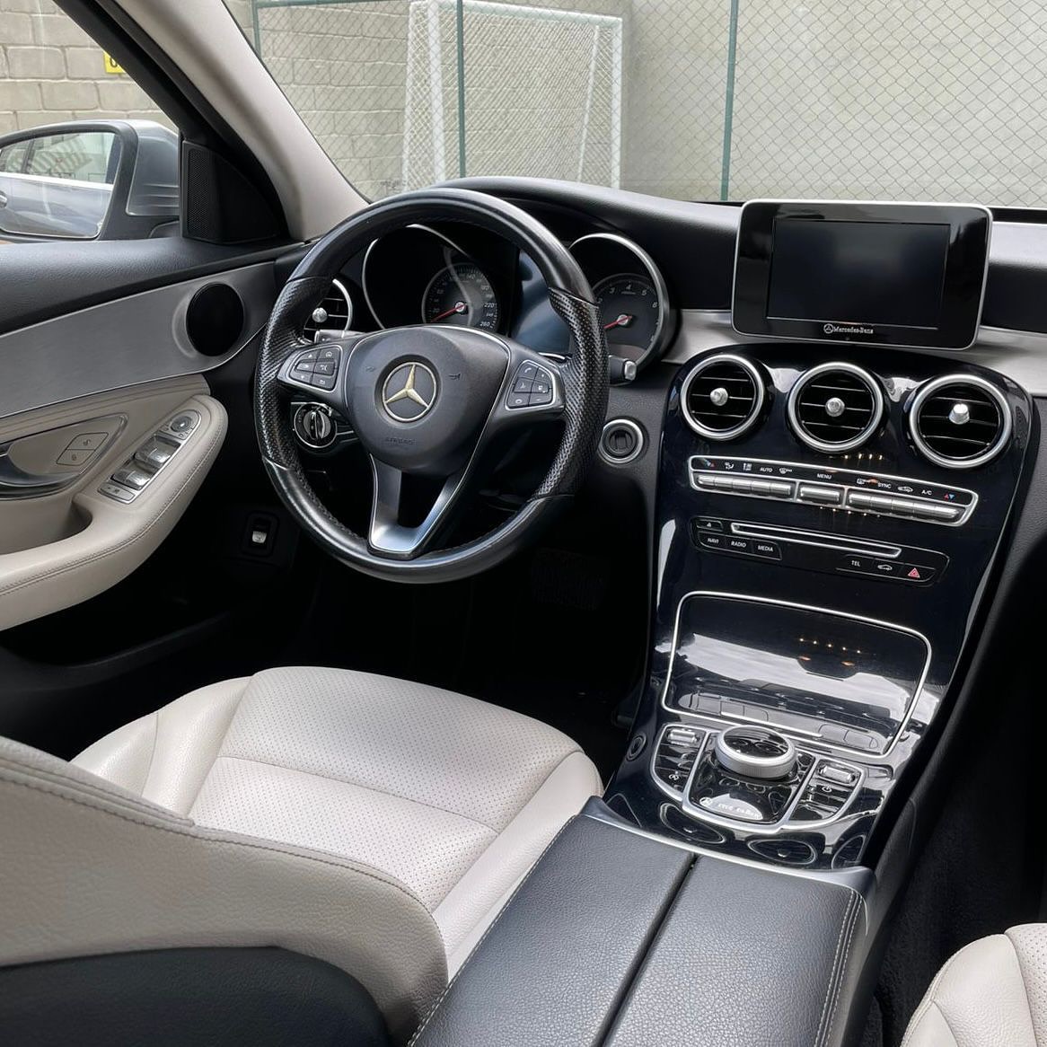 Imagem do Carro 6