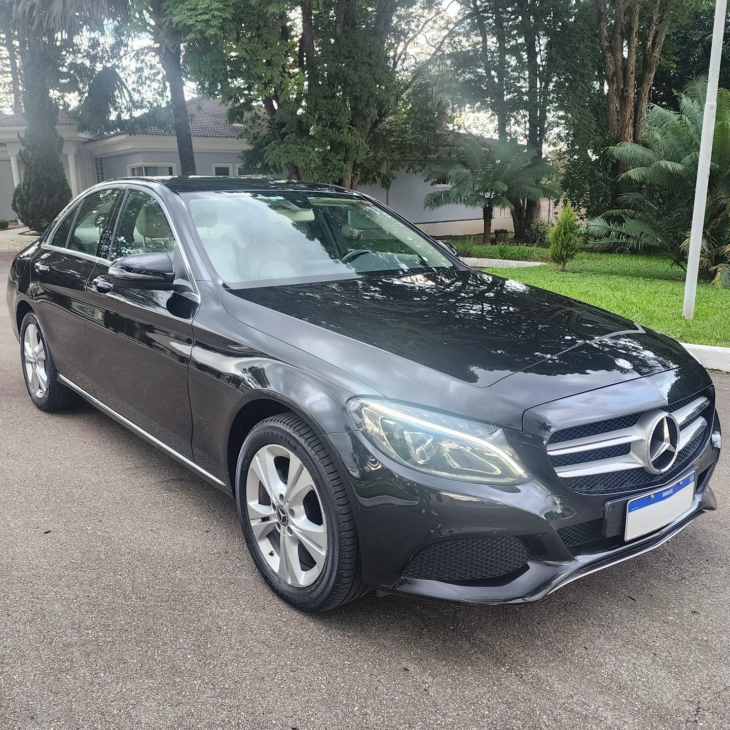 Imagem do Carro 5