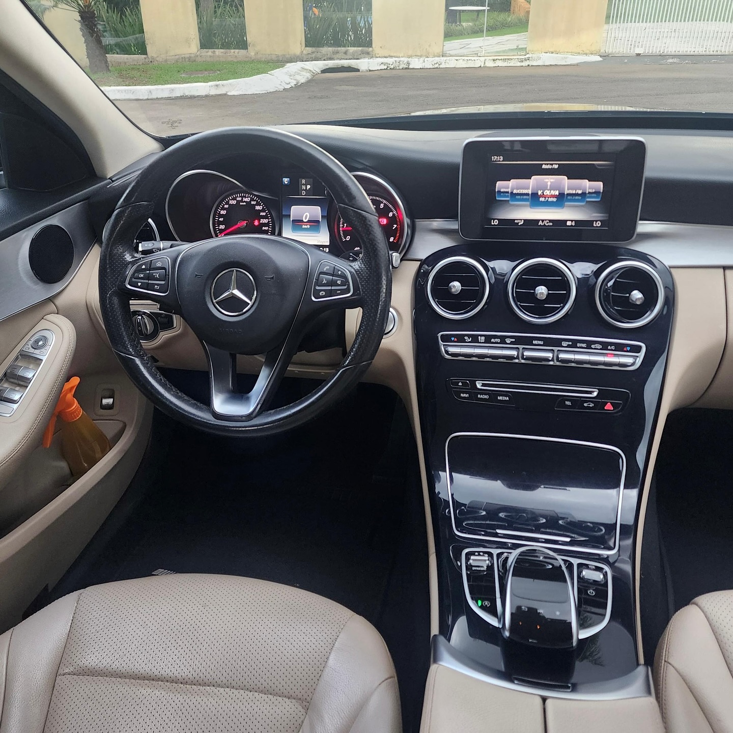 Imagem do Carro 8