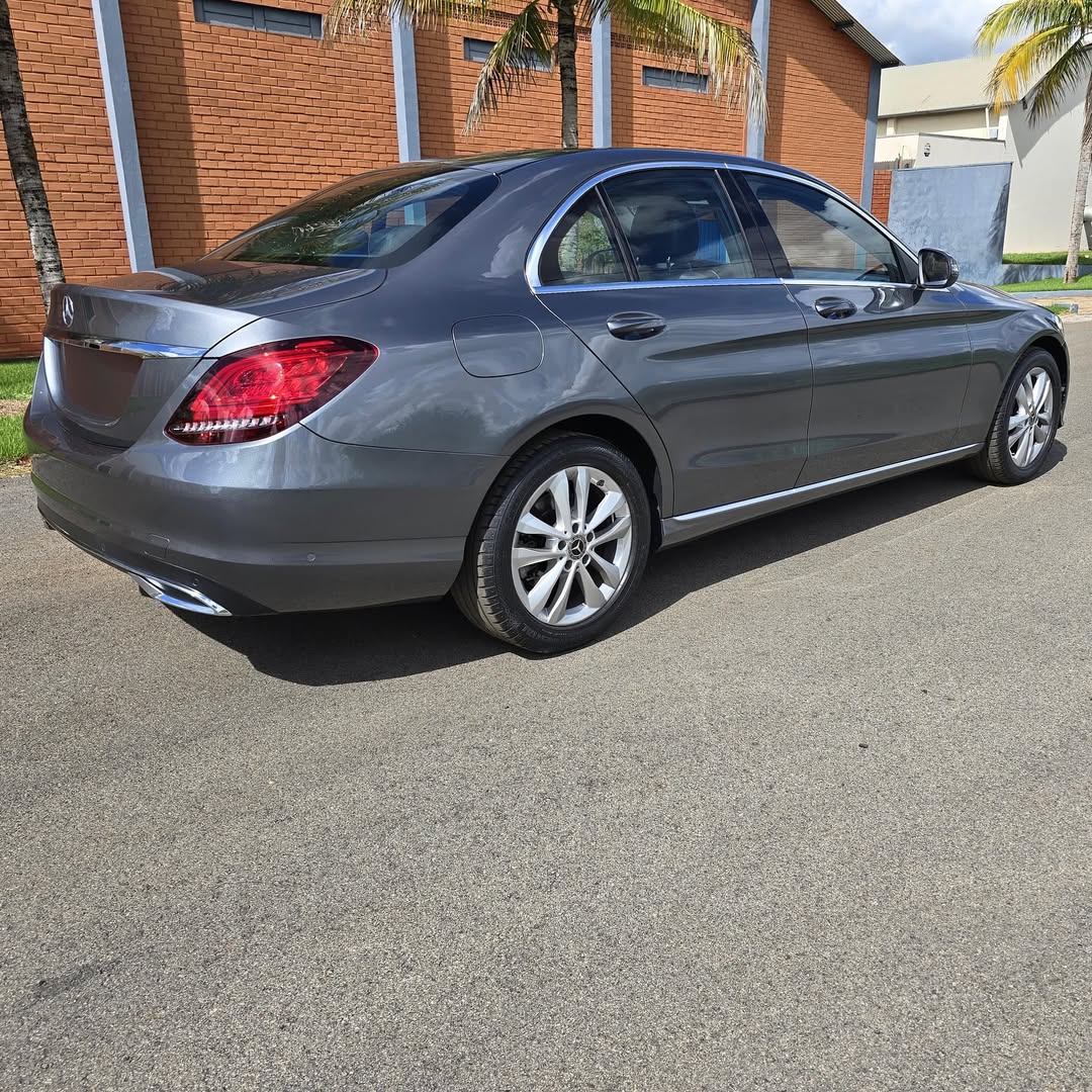 Imagem do Carro 5