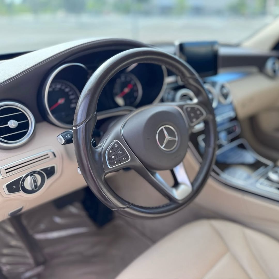 Imagem do Carro 8