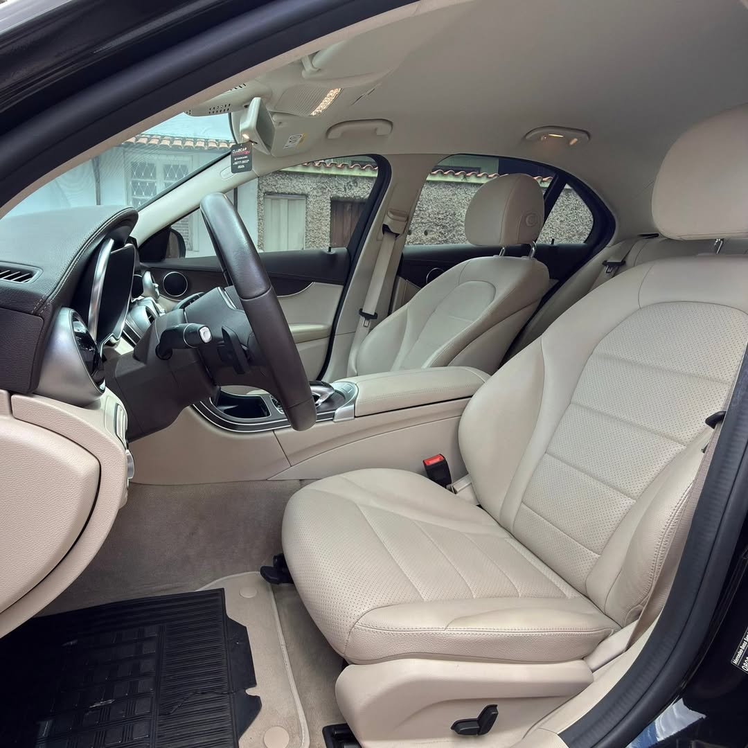 Mercedes C180 Exclusive 2020 à venda em Belo Horizonte, Minas Gerais, Brasil - Foto 8