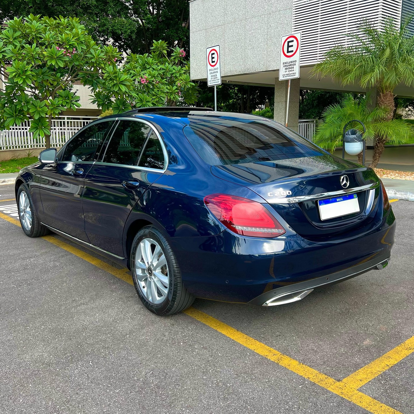 Imagem do Carro 5