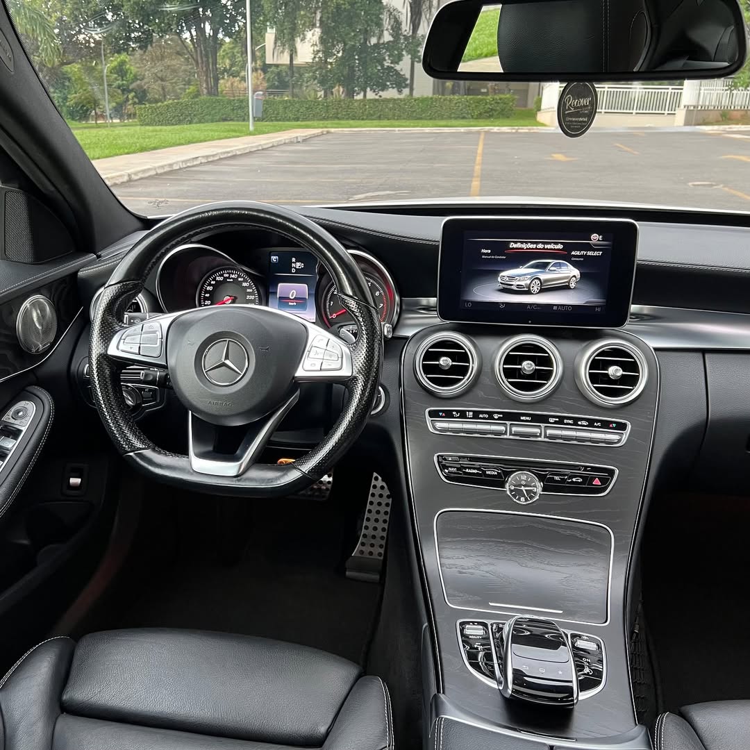 Imagem do Carro 8
