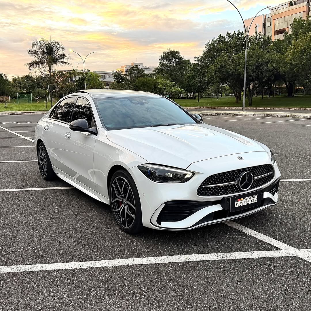 Mercedes C300 AMG Line Híbrido 2022 à venda em Brasília, District Federal, Brazil - Foto 5