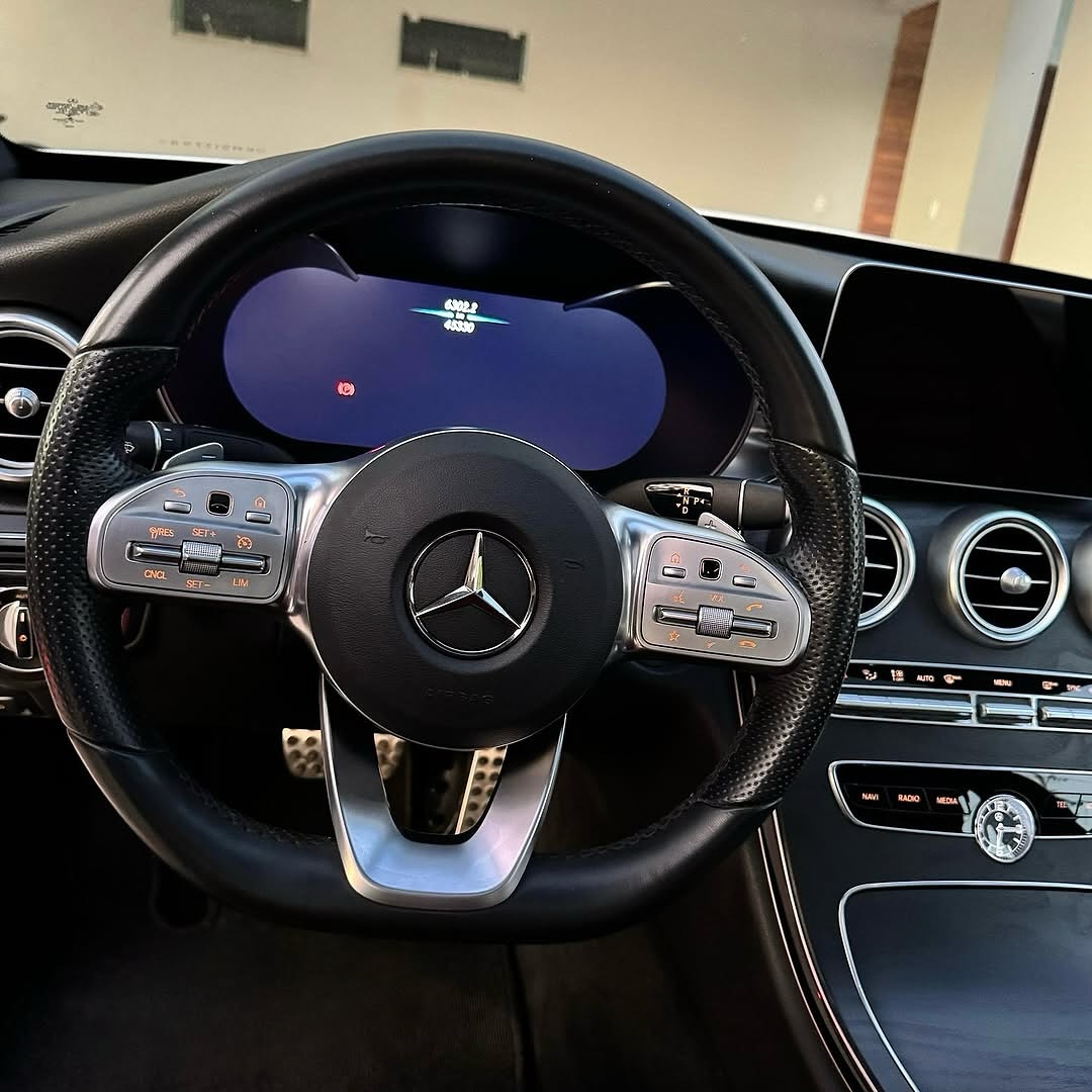 Imagem do Carro 8