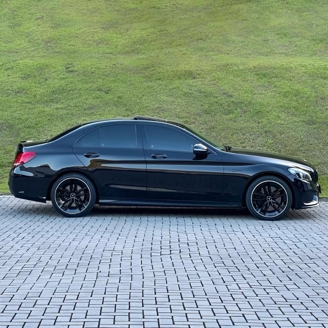 Imagem do Carro 5
