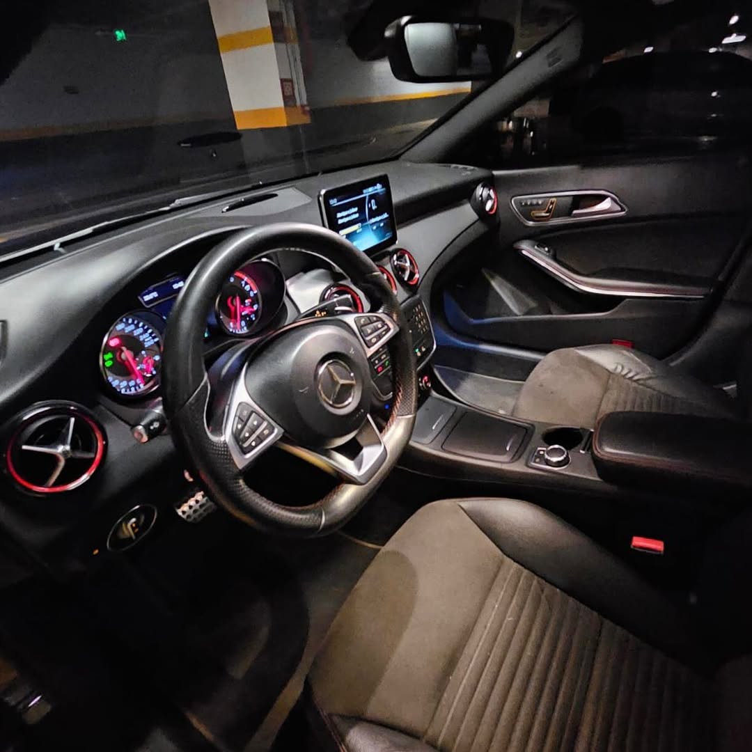 Imagem do Carro 9