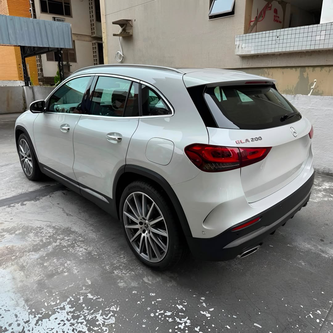 Mercedes GLA 200 AMG Line 23/23 30.000km à venda em セアラー州 - Foto 3
