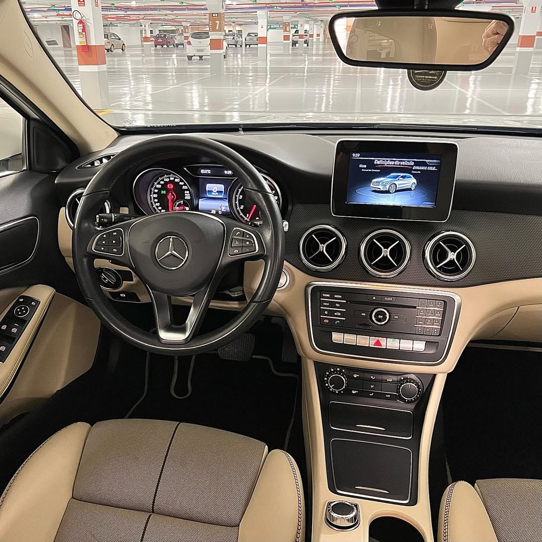 Imagem do Carro 8