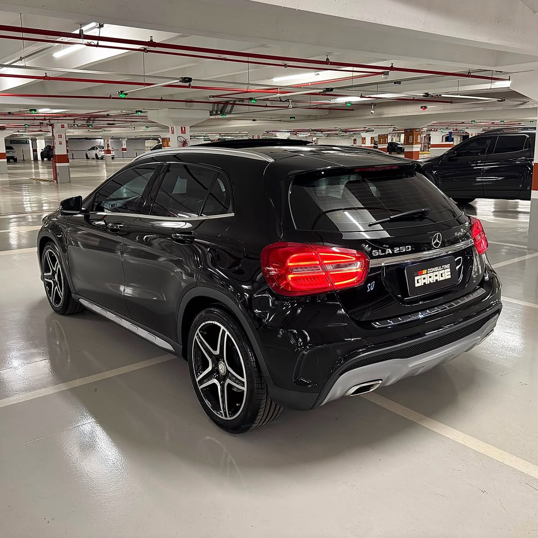 Mercedes GLA 250 Sport 16/16 71.000km à venda em Brasília, District Federal, Brazil - Foto 3