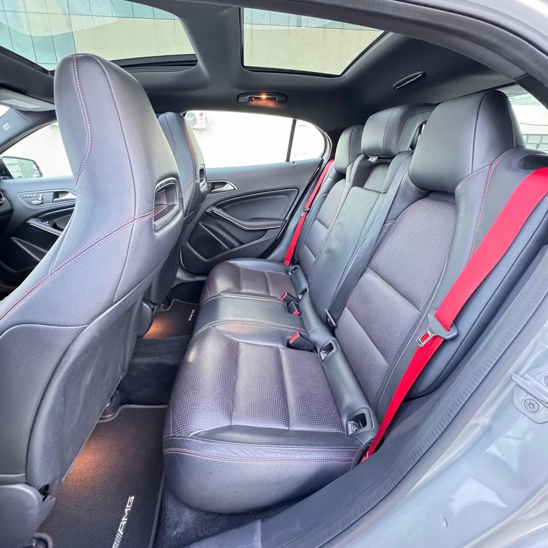 Imagem do Carro 10
