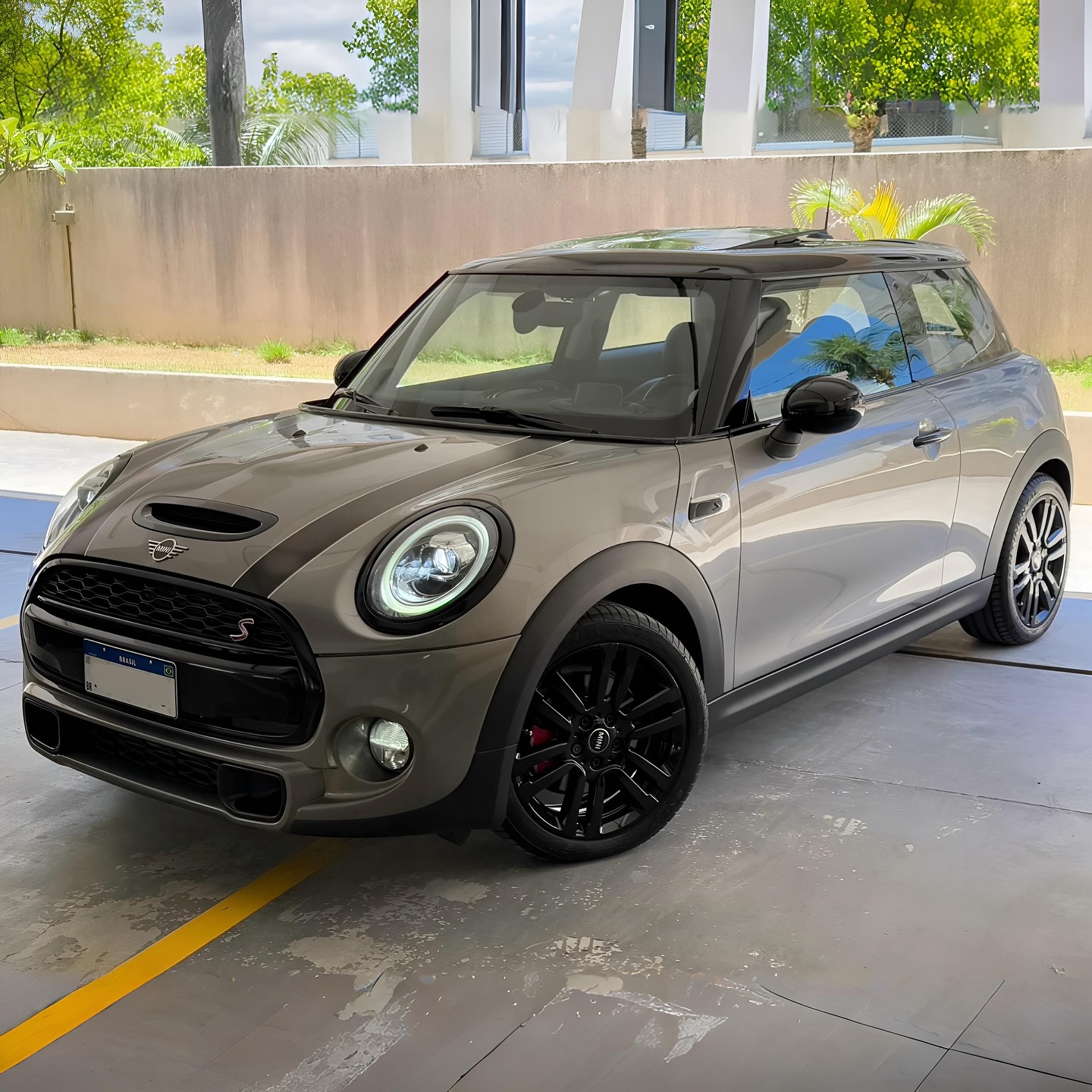 Imagem do Carro 2