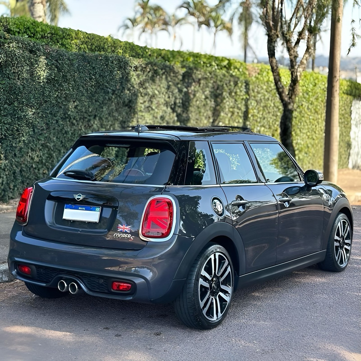 Imagem do Carro 5