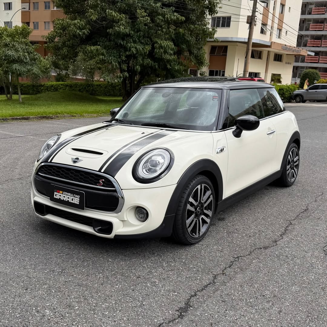 Mini Cooper S Top (192cv) 2020 60.800km à venda em Brasília, District Federal, Brazil - Foto 2