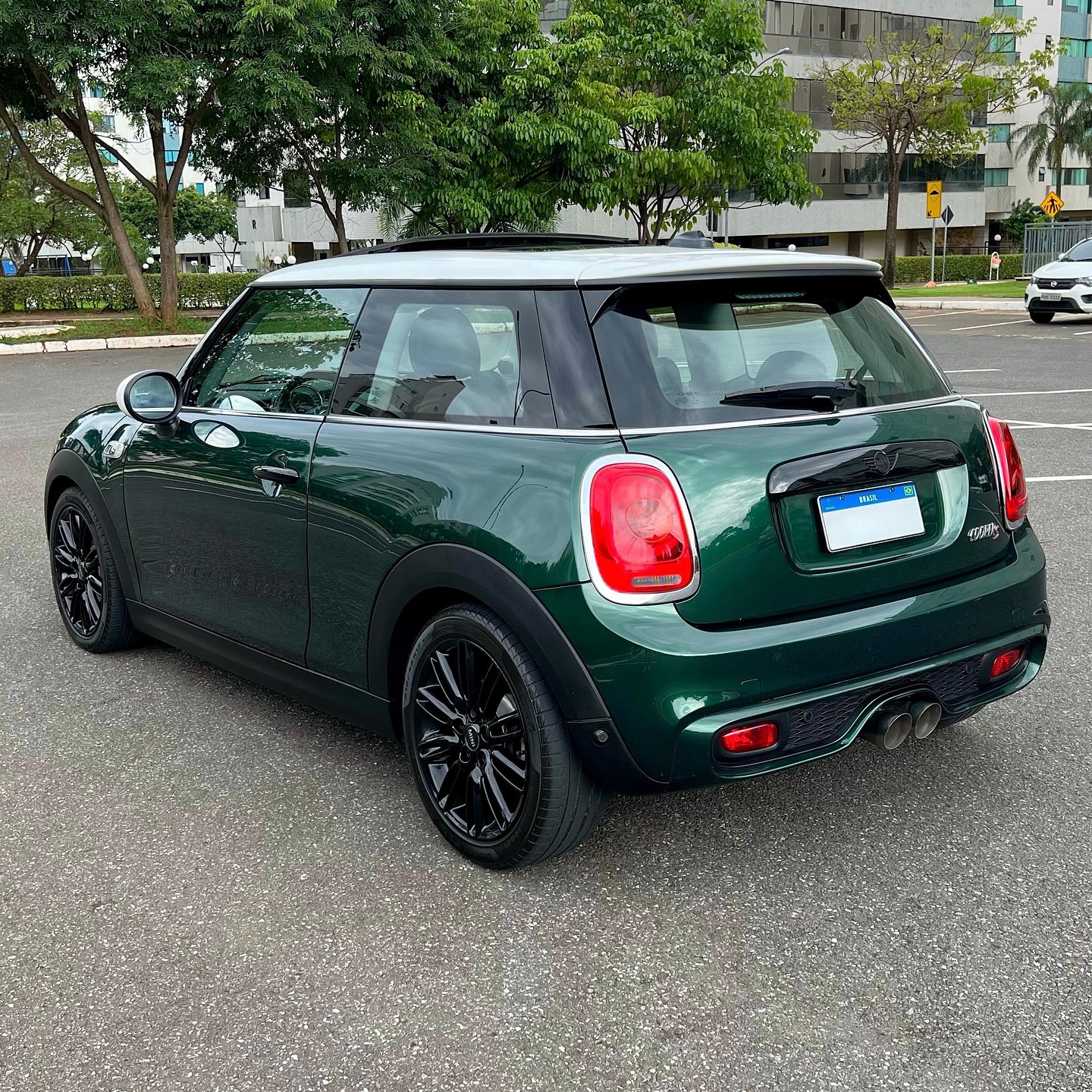 Imagem do Carro 3