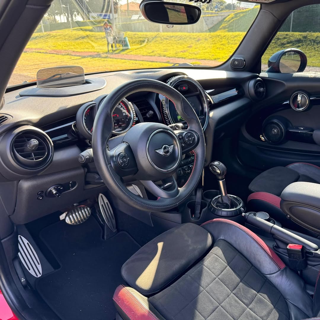 Imagem do Carro 8