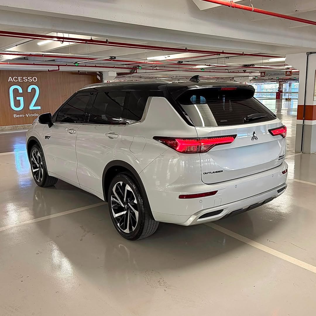 Mitsubishi Outlander Signature 2026 1.000km à venda em Brasília, District Federal, Brazil - Foto 3