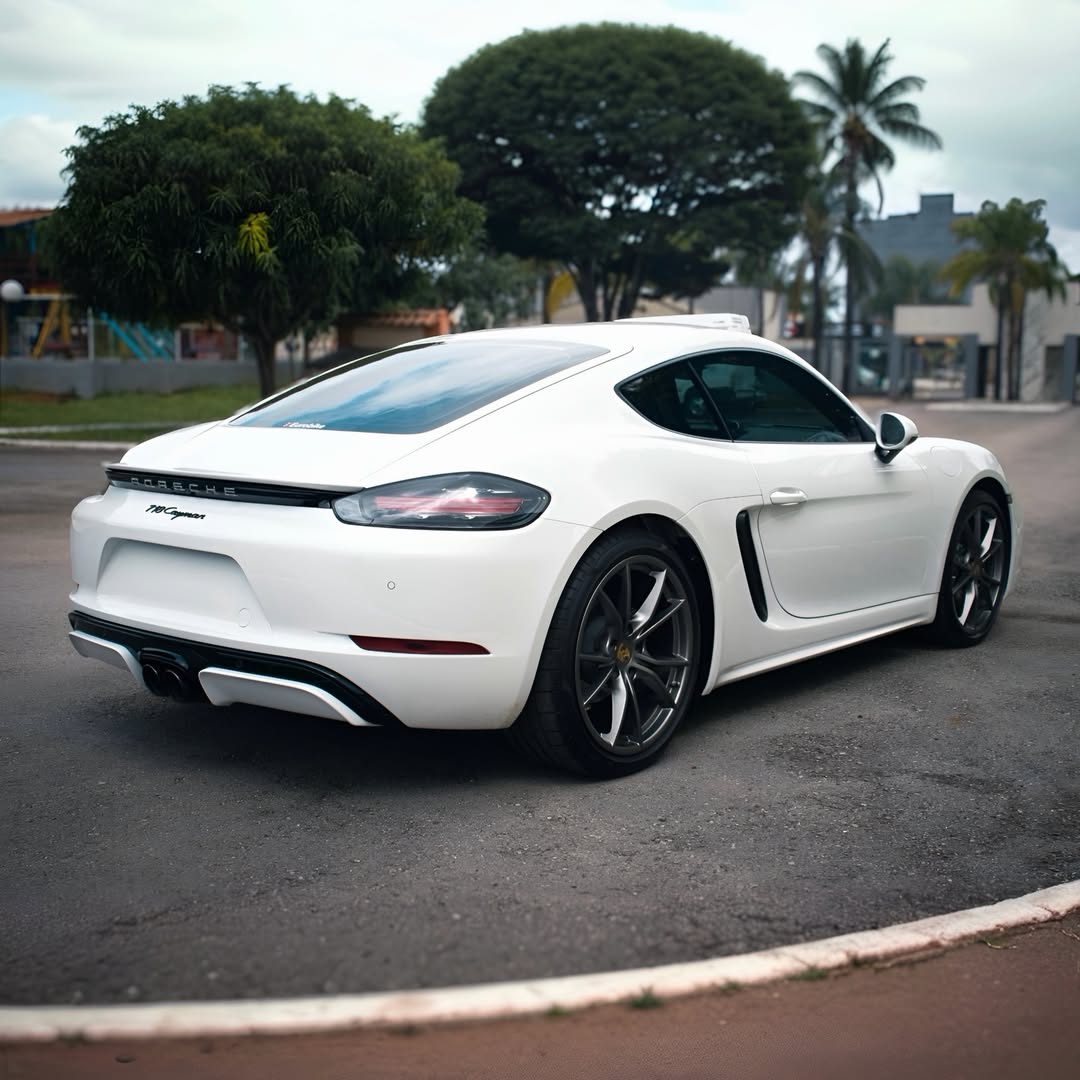 Porsche 718 Cayman 2024 à venda em Brasília, District Federal, Brazil - Foto 5