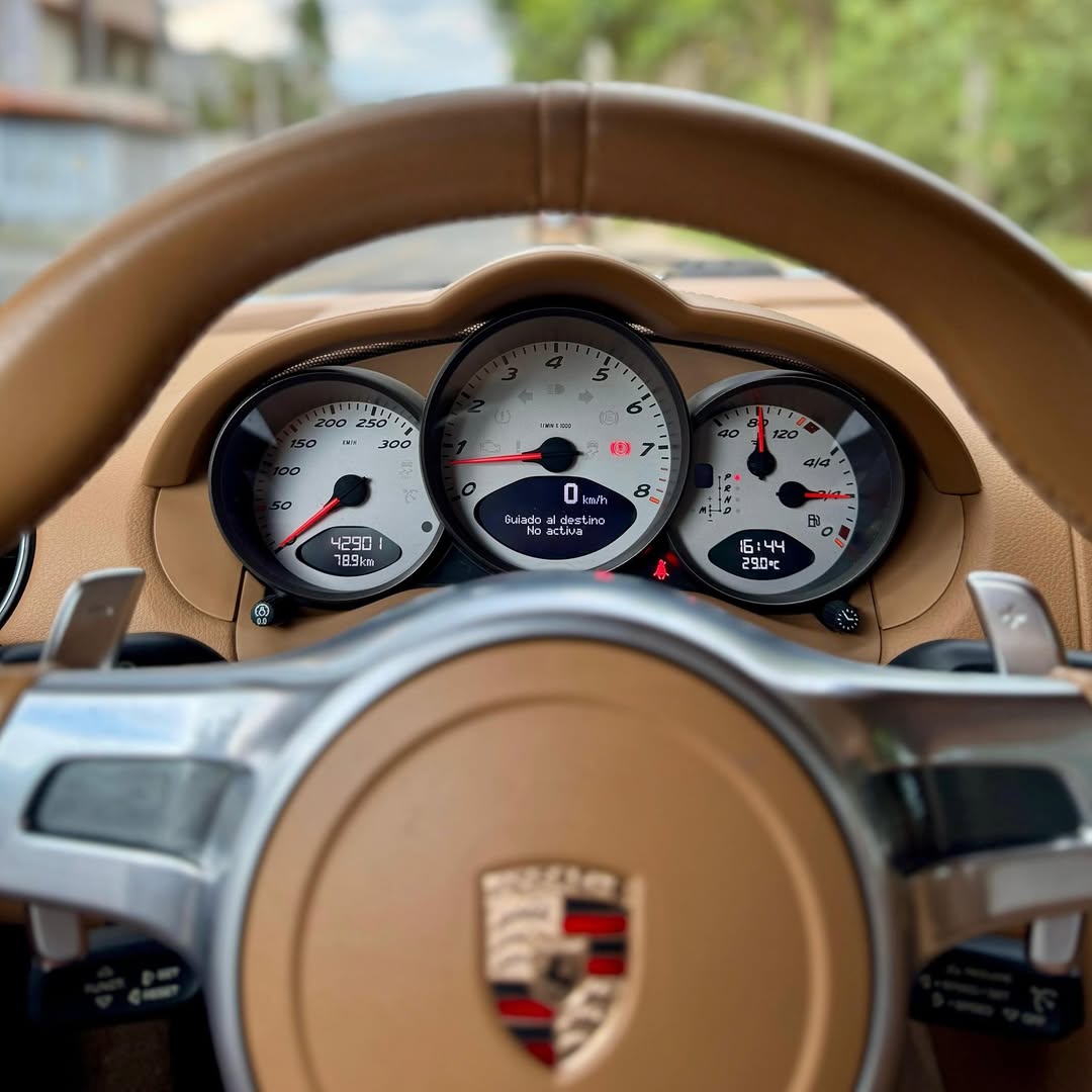 Imagem do Carro 8
