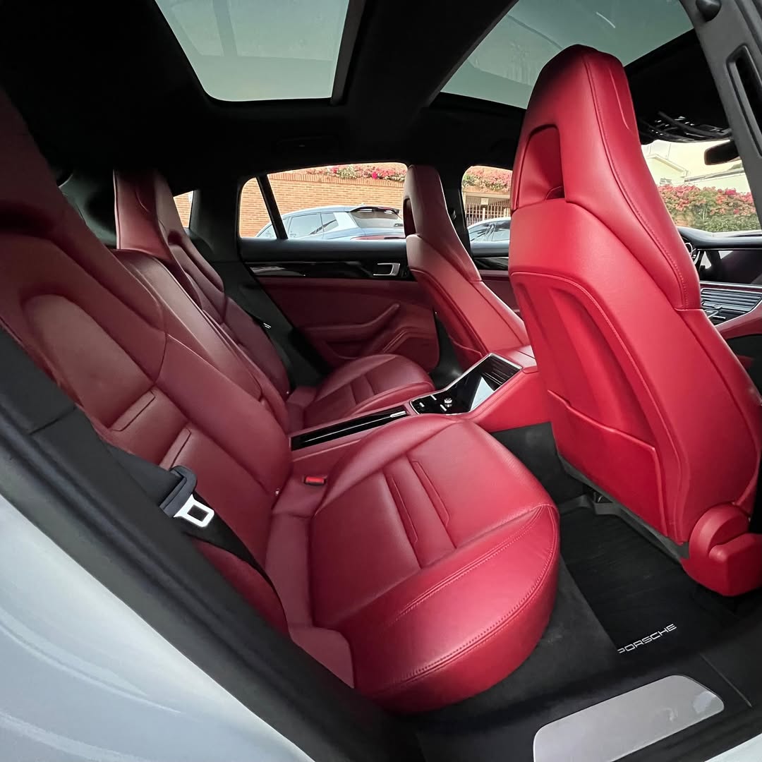 Imagem do Carro 10
